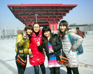 2月我们在上海世博园